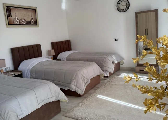 Daydream Villas, Floor 1 בית אירוח שקודר