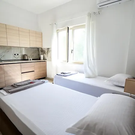 Daydream Villas, Floor 1 Δωμάτια σε οικογενειακή κατοικία Σκόδρα