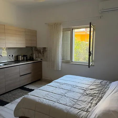 Daydream Villas, Floor 1 Δωμάτια σε οικογενειακή κατοικία Σκόδρα