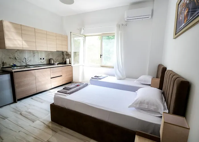 Daydream Villas, Floor 1